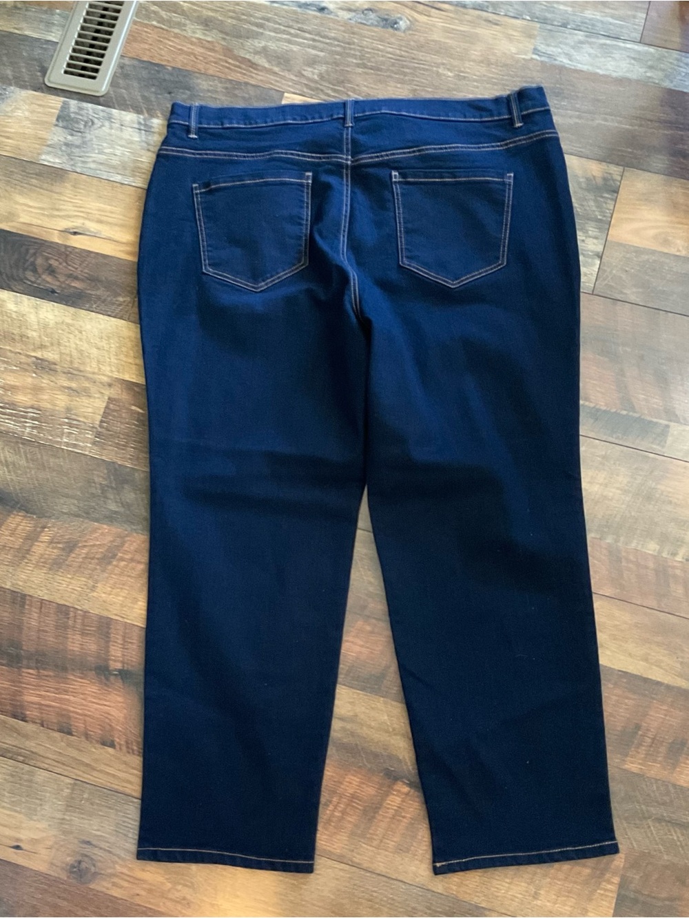 Gloria Vanderbilt Amanda Jeans 20W Short - Picture 3 of 5